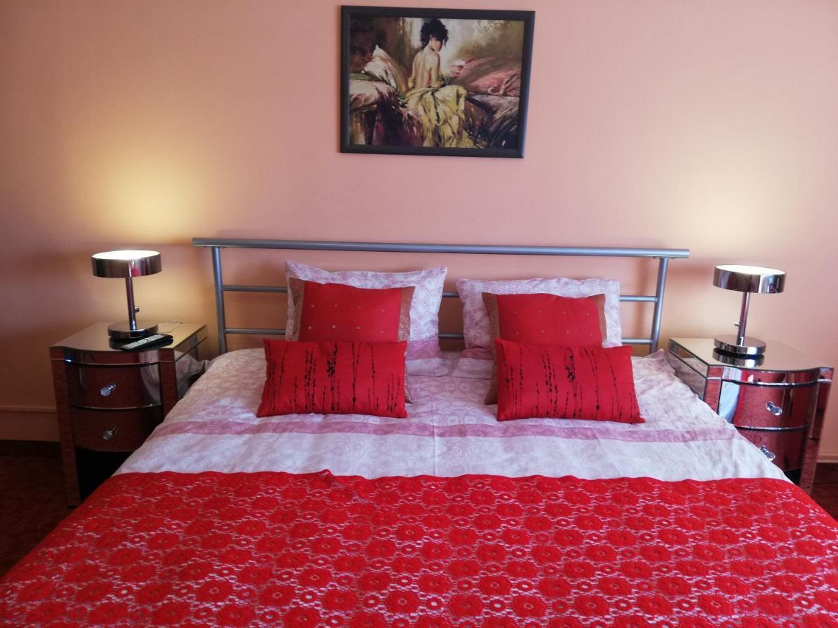 Apartamento Luxury Braşov Exterior foto