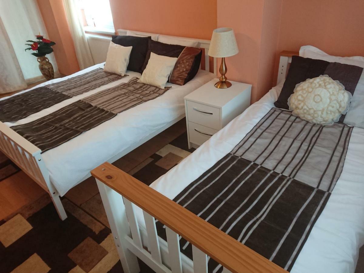 Apartamento Luxury Braşov Exterior foto